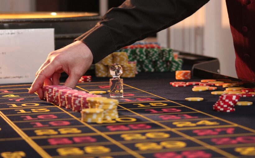 Reasons to Choose an Online Casino Over a Downloadable One | Gamble Insights
